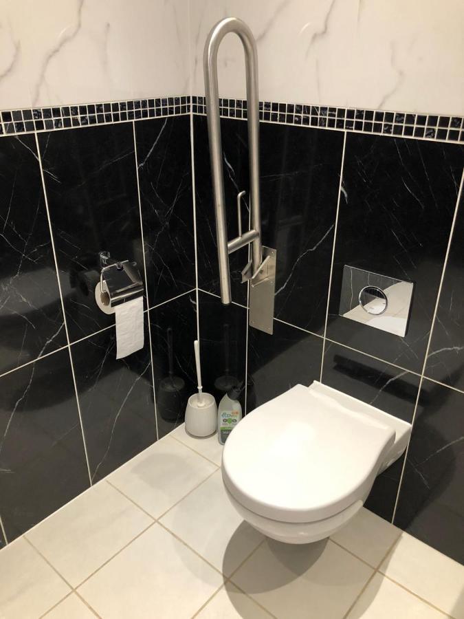 Bredon Westhurst Park Bnb מראה חיצוני תמונה